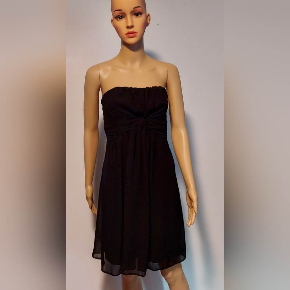 CAMIEU HUNGARY FRENCH DESIGN Mini Black Dress